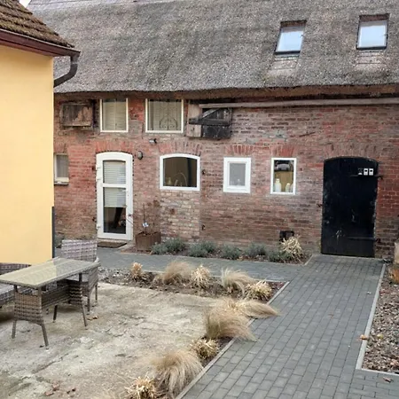 - Ellas Gehöft * Kamminke