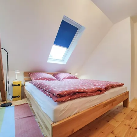 - Ellas Gehöft